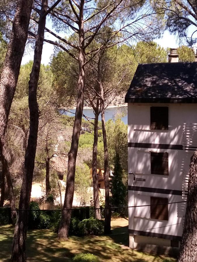 Playa De Madrid Apartment San Martin de Valdeiglesias Ngoại thất bức ảnh