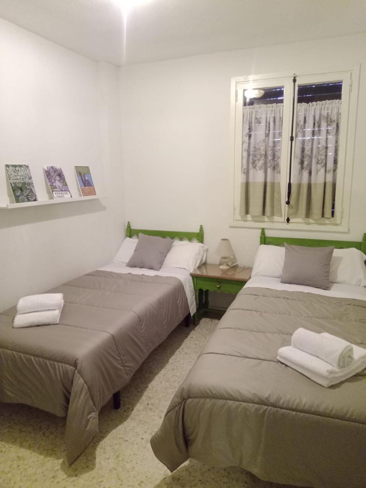 Playa De Madrid Apartment San Martin de Valdeiglesias Ngoại thất bức ảnh