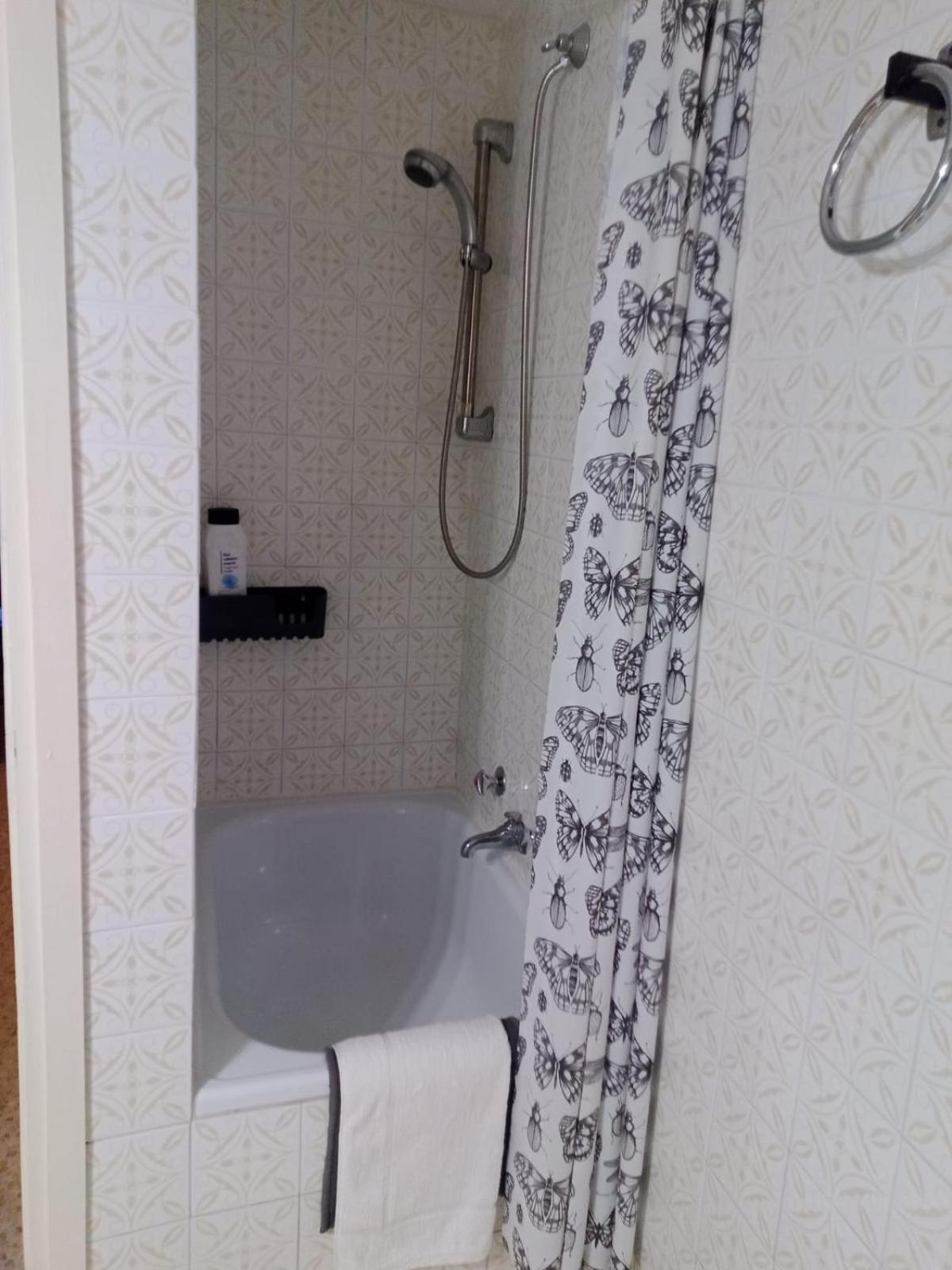 Playa De Madrid Apartment San Martin de Valdeiglesias Ngoại thất bức ảnh