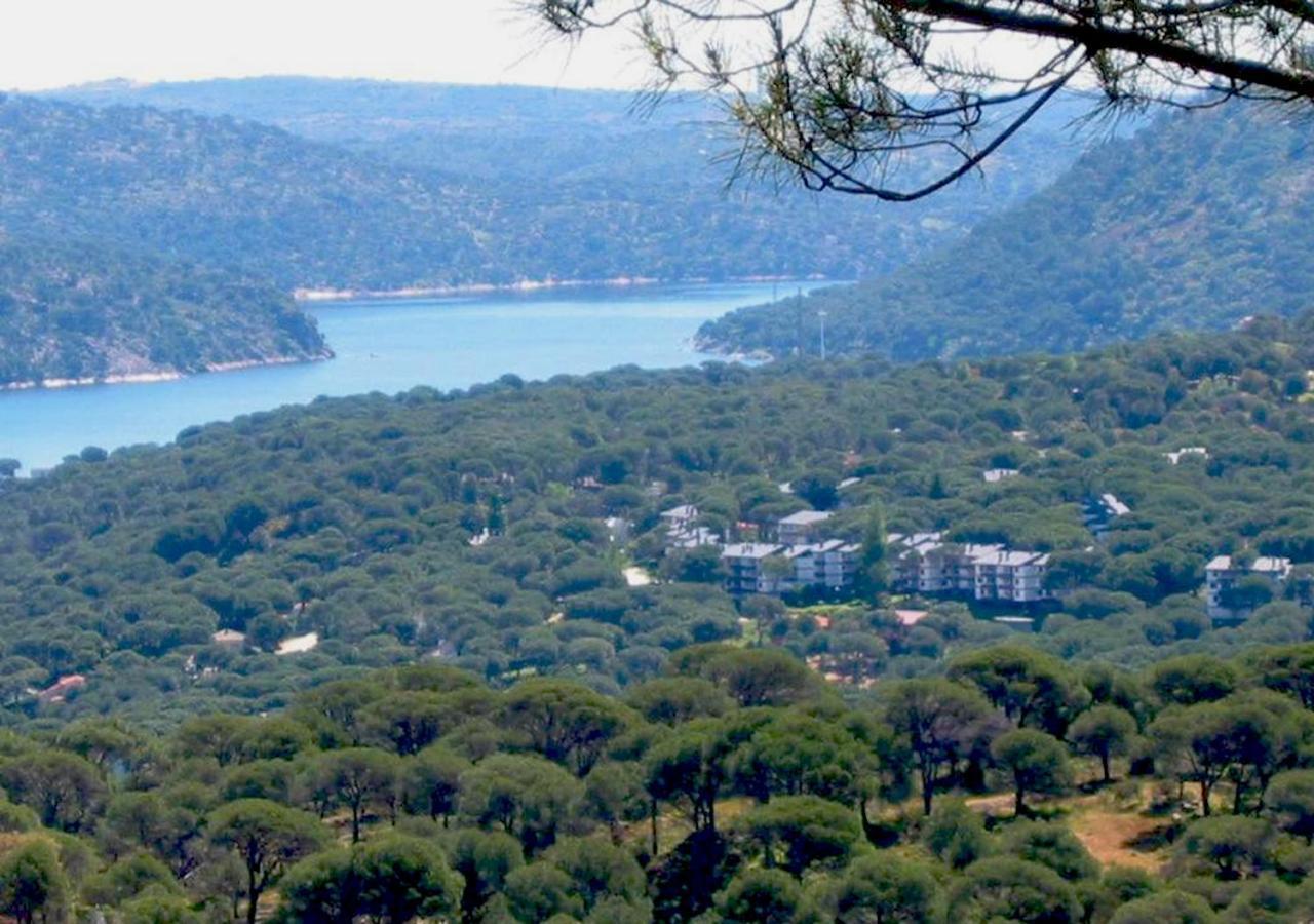 Playa De Madrid Apartment San Martin de Valdeiglesias Ngoại thất bức ảnh